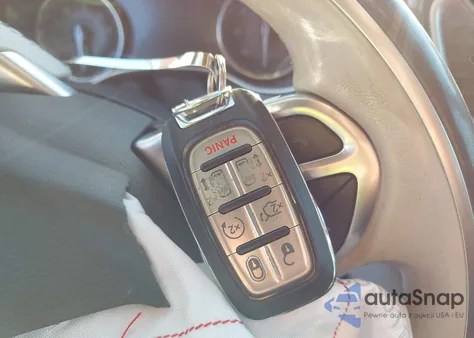 2020 Chrysler Pacifica Limited z USA, uszkodzony, nr VIN 2C4RC1GG2LR252673